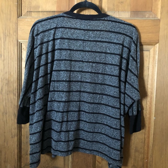 Gray Striped Oversized Boxy Button Up Cardigan - Picture 2 of 7